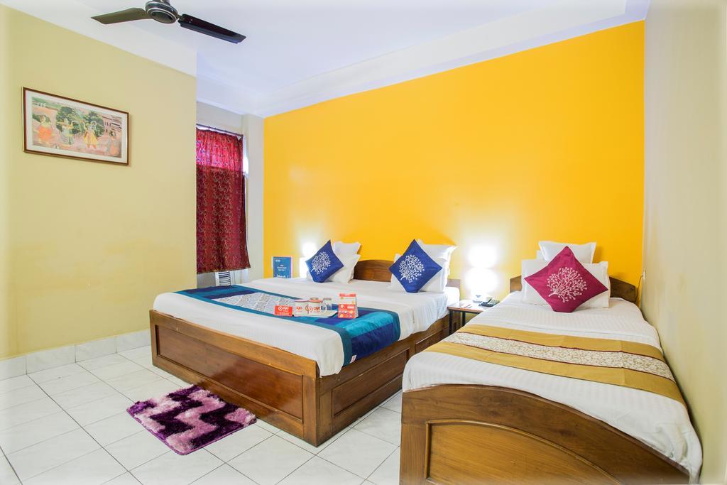 Breeze Hotel Siliguri Bagian luar foto
