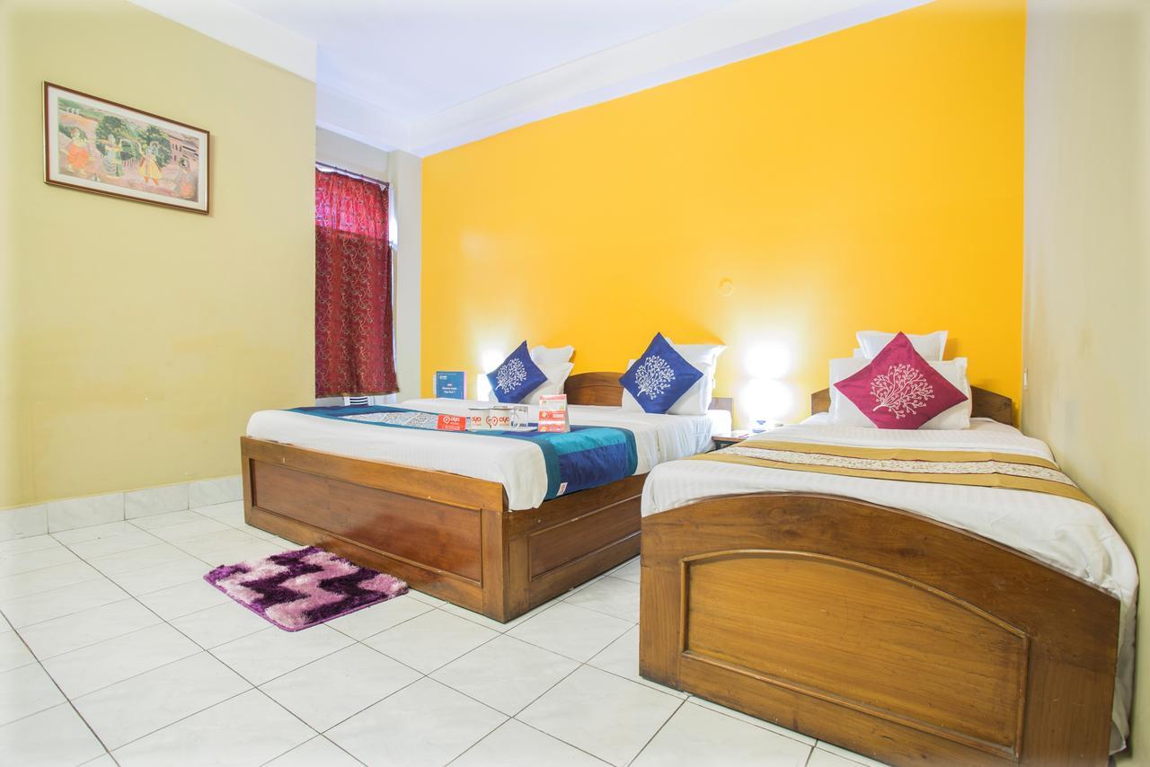 Breeze Hotel Siliguri Bagian luar foto