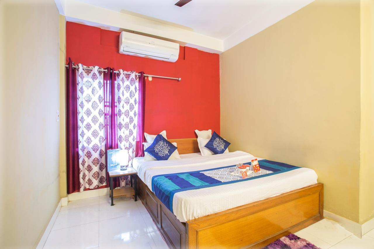 Breeze Hotel Siliguri Bagian luar foto